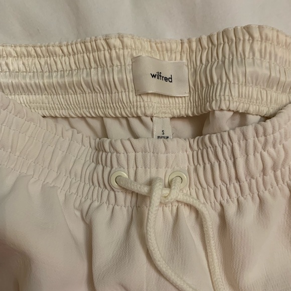 Aritzia brand new pants - Picture 2 of 6